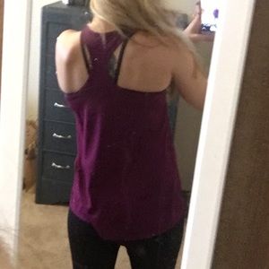 Activewear 💪 - Plum Top